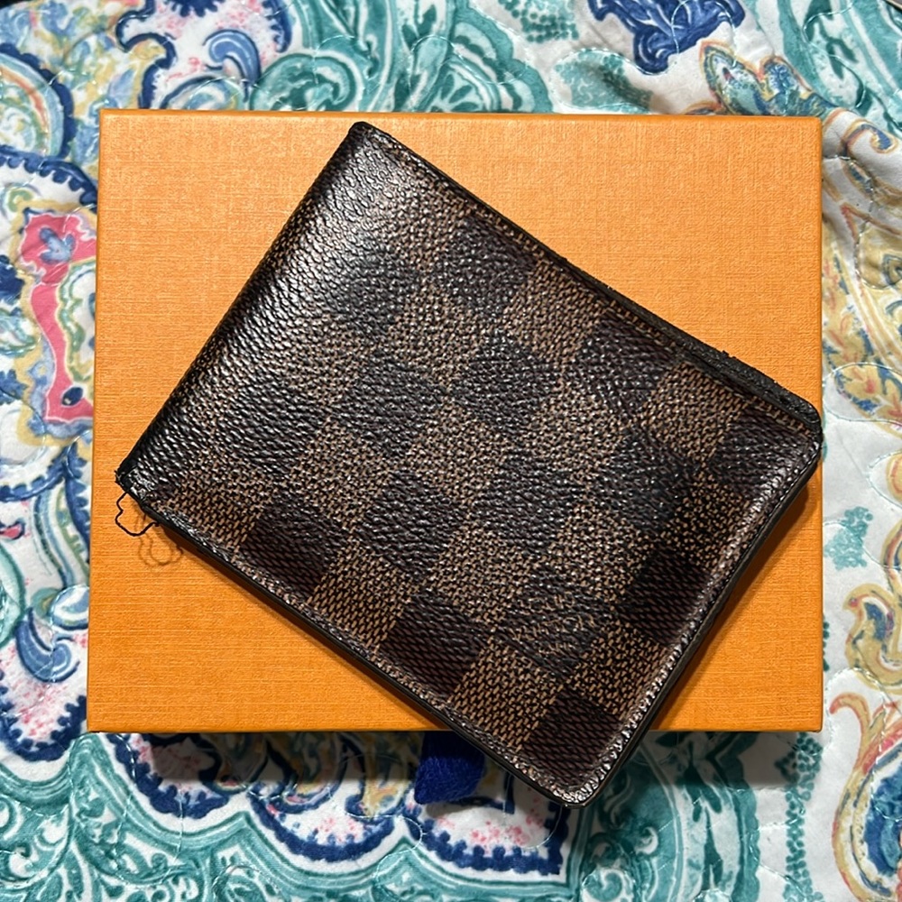 Used Louis Vuitton wallet